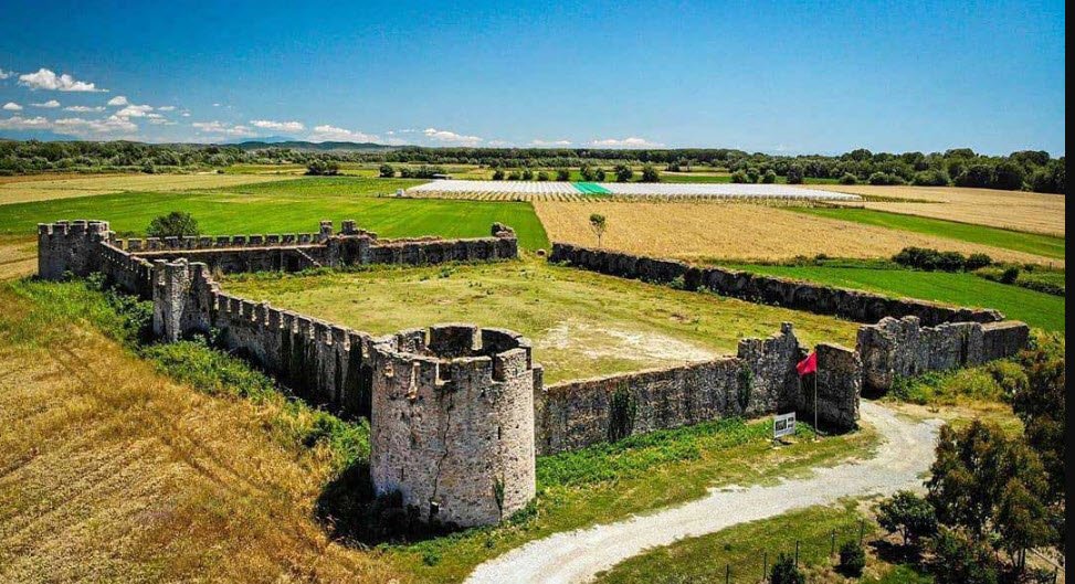 Fortress of Bashtovë, , Albania